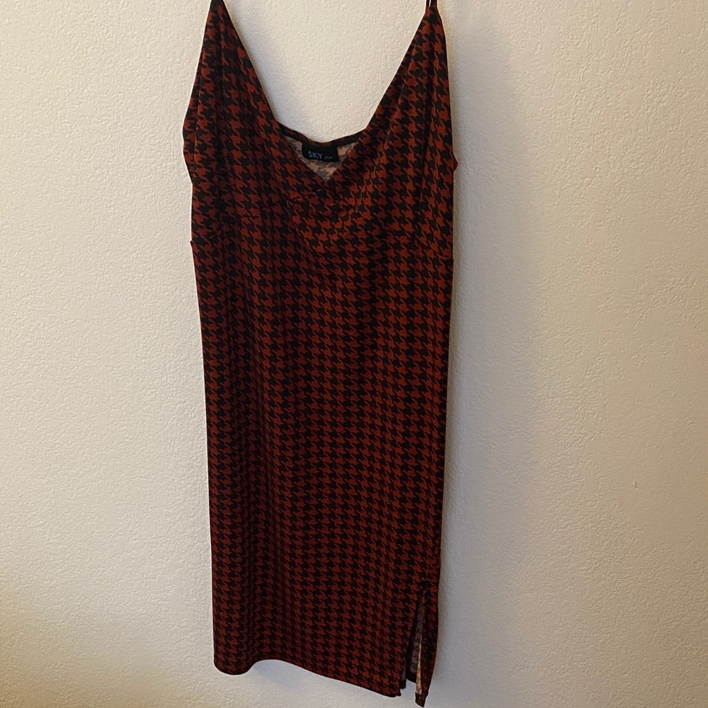 1X Black and Red Houndstooth Dress
